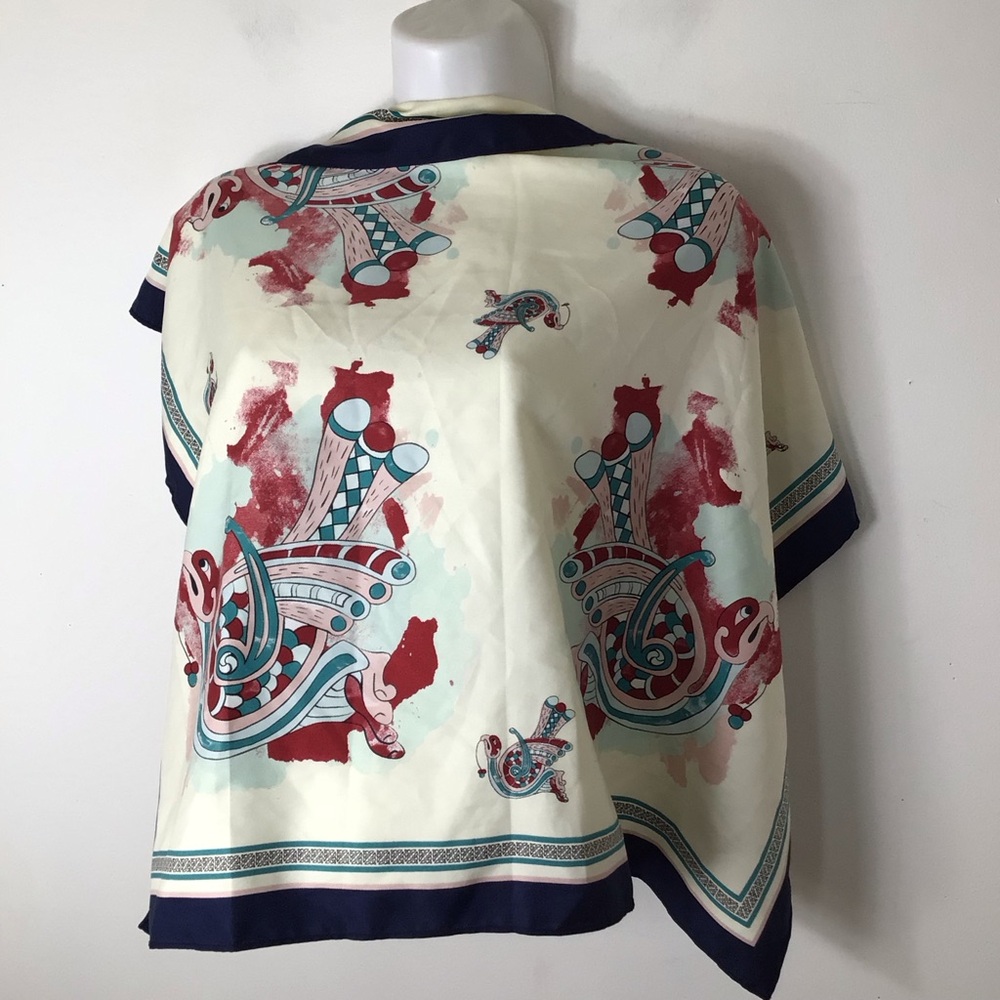 The Book of Kells scarf women Cream Short-Sleeve Printed Tunic with Teal and